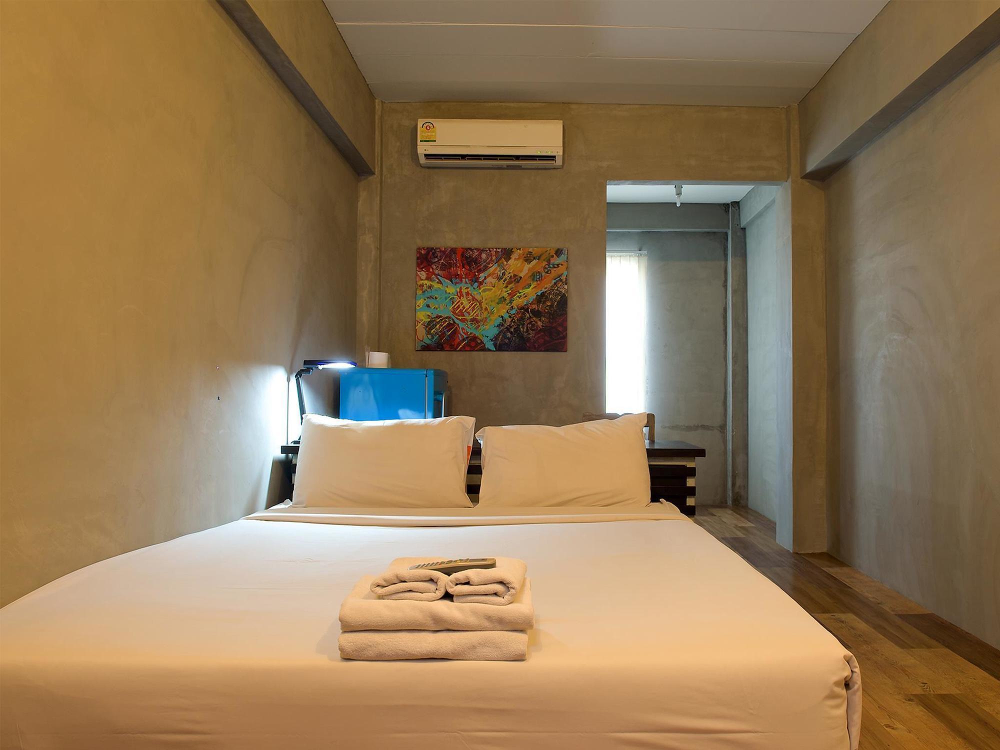 B2 Santitham Hotel เชียงใหม่ ภายนอก รูปภาพ