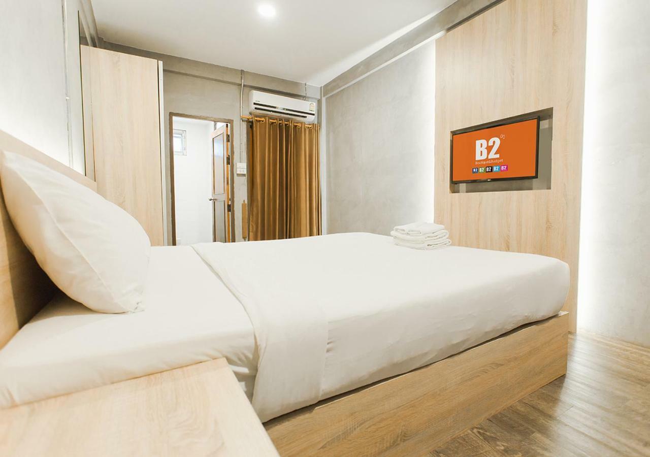 B2 Santitham Hotel เชียงใหม่ ภายนอก รูปภาพ